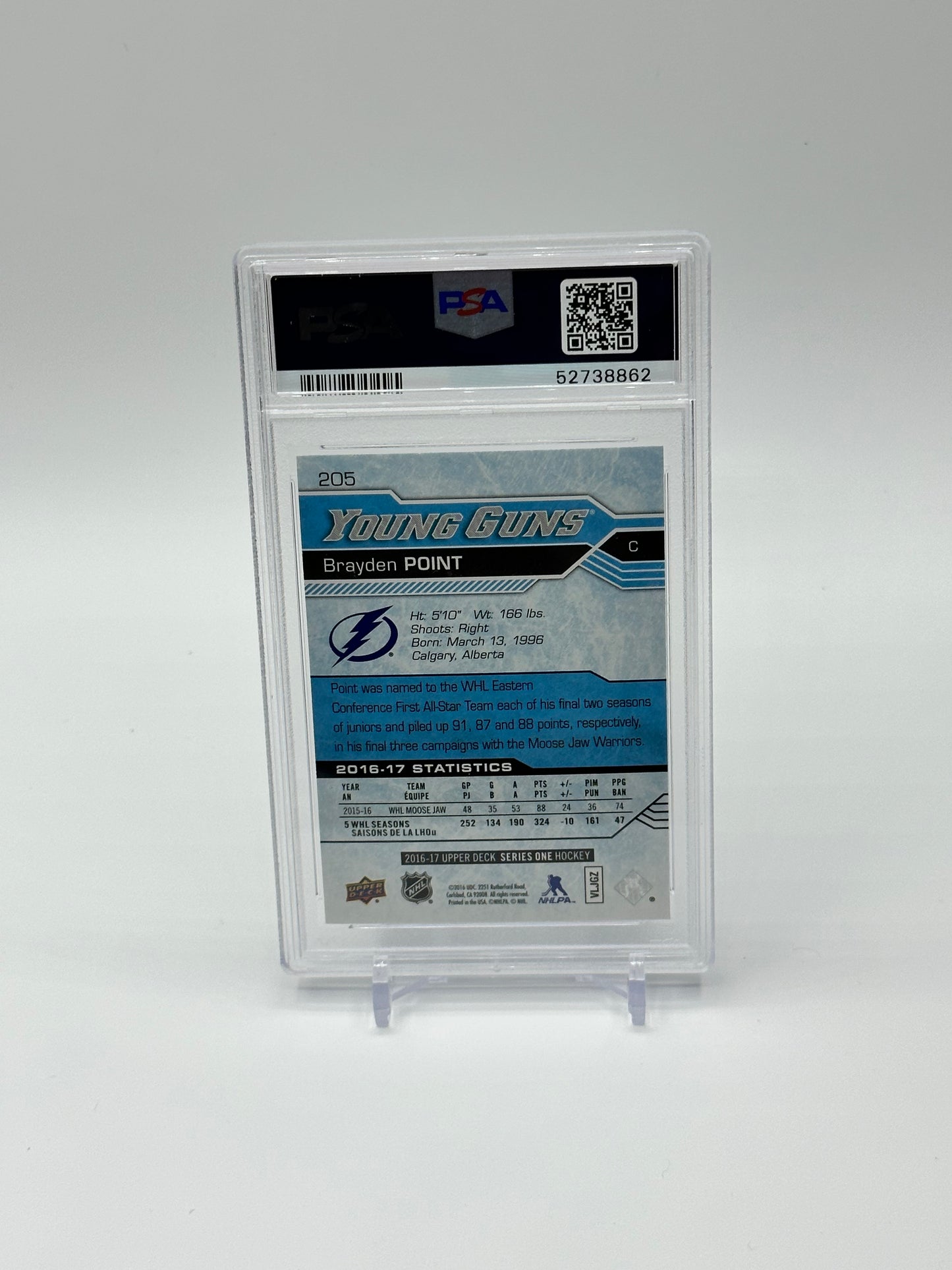 2016-17 Upper Deck Canvas Young Guns #C233 Brayden Point PSA 10